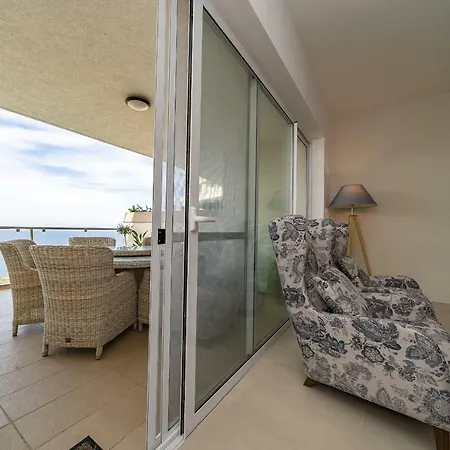 Apartman Hal-saghtrija - Sea Views And Pool *