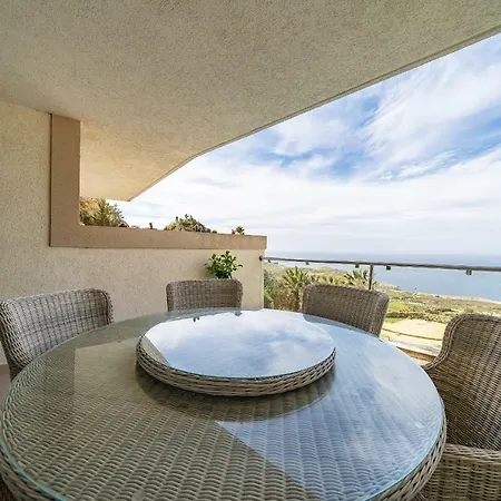 Hal-saghtrija - Sea Views And Pool
