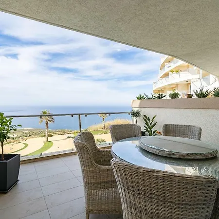 Hal-saghtrija - Sea Views And Pool Apartman