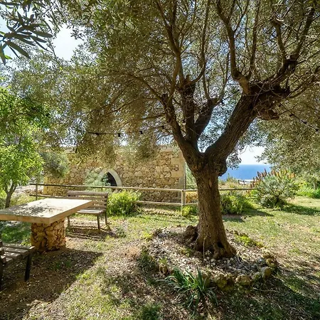 Hal-saghtrija - Sea Views And Pool